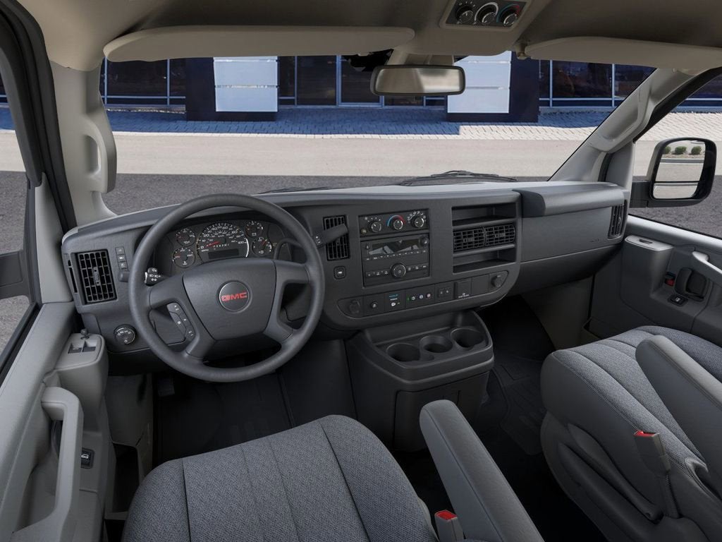 2025 GMC Savana Passenger 2500 LT