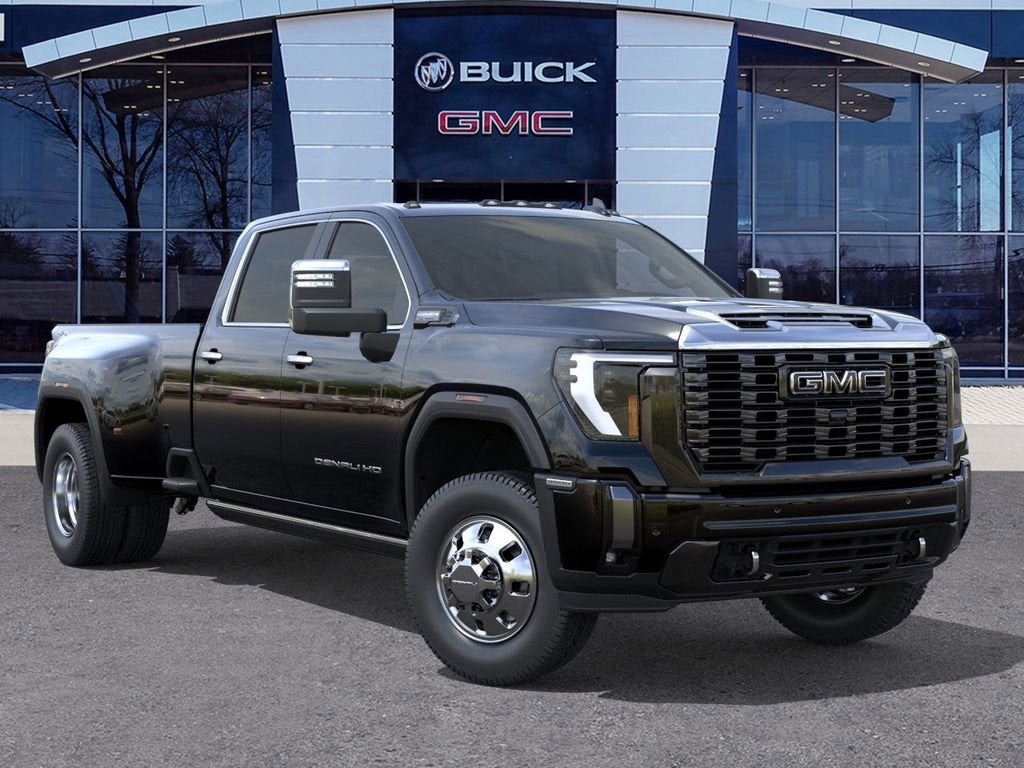 2026 GMC Sierra 3500 HD Denali Ultimate DRW