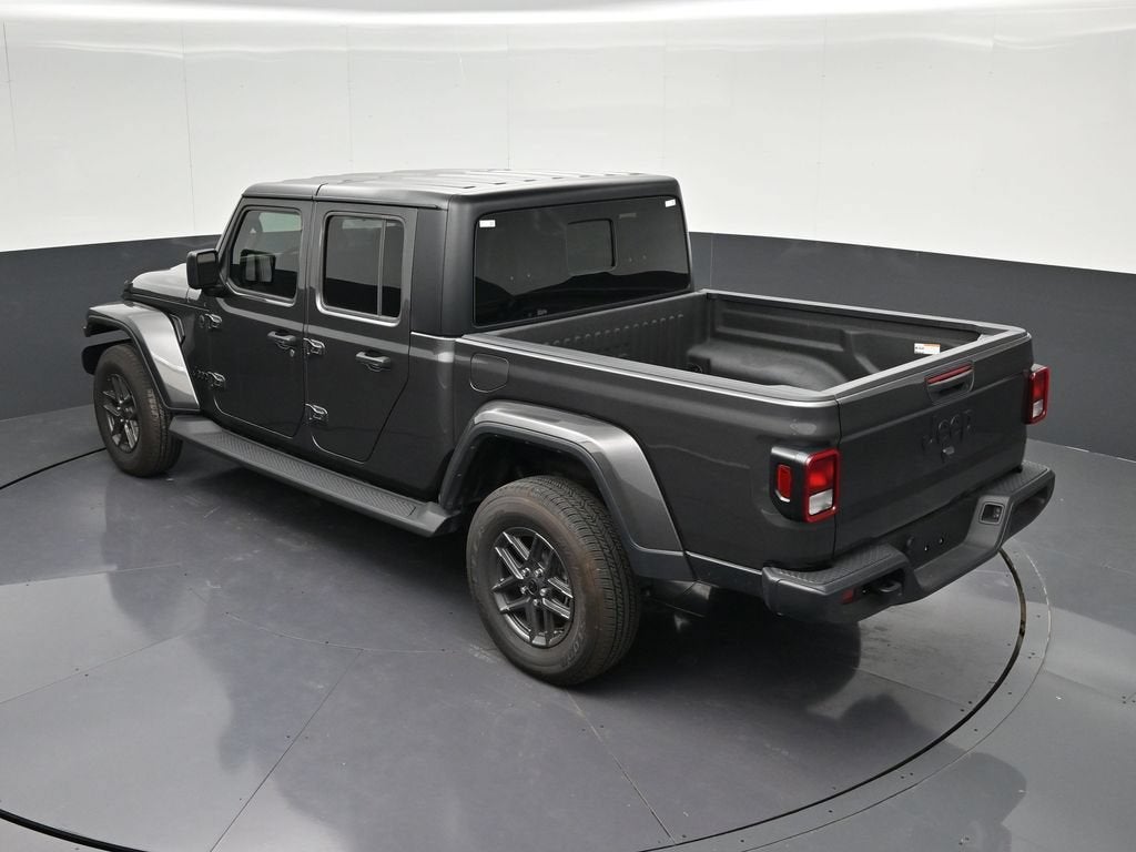 2025 Jeep Gladiator Sport S