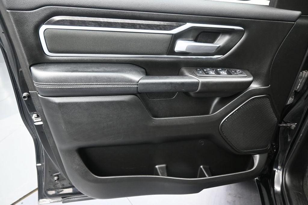 2023 RAM 1500 Big Horn Crew Cab 4x2 5'7" Box