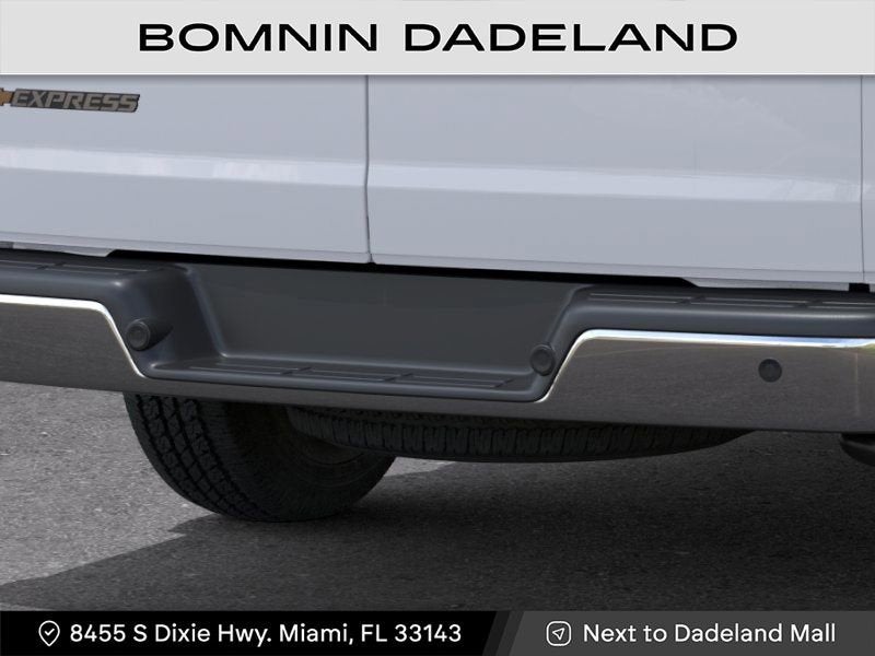 2026 Chevrolet Express Passenger 1LT
