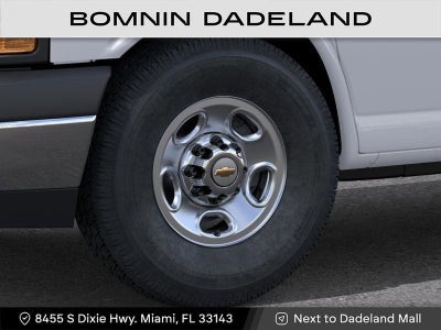 2026 Chevrolet Express Passenger 1LT