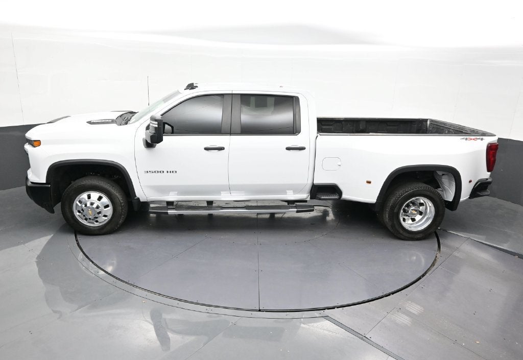 2025 Chevrolet Silverado 3500 HD WT DRW