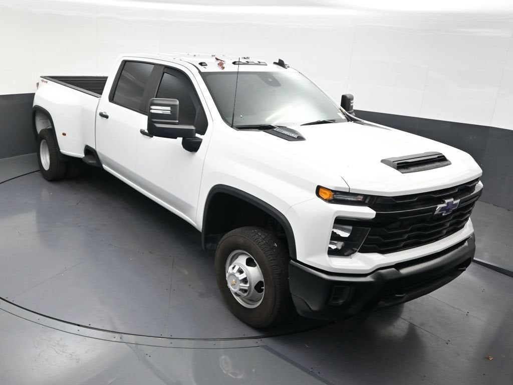 2025 Chevrolet Silverado 3500 HD WT DRW
