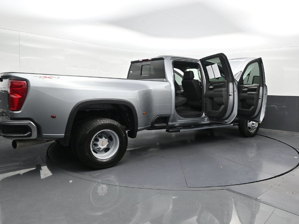 2026 Chevrolet Silverado 3500 HD LT DRW