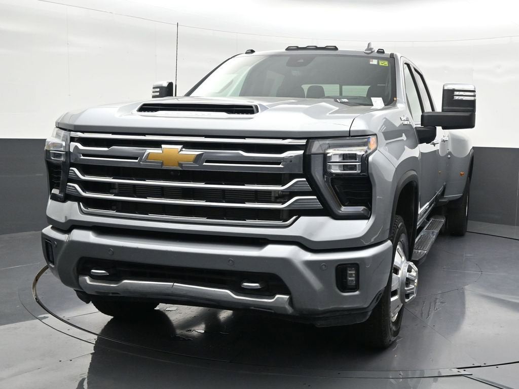 2025 Chevrolet Silverado 3500 HD High Country DRW
