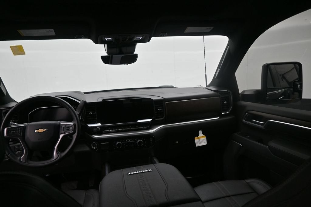 2026 Chevrolet Silverado 3500 HD High Country DRW