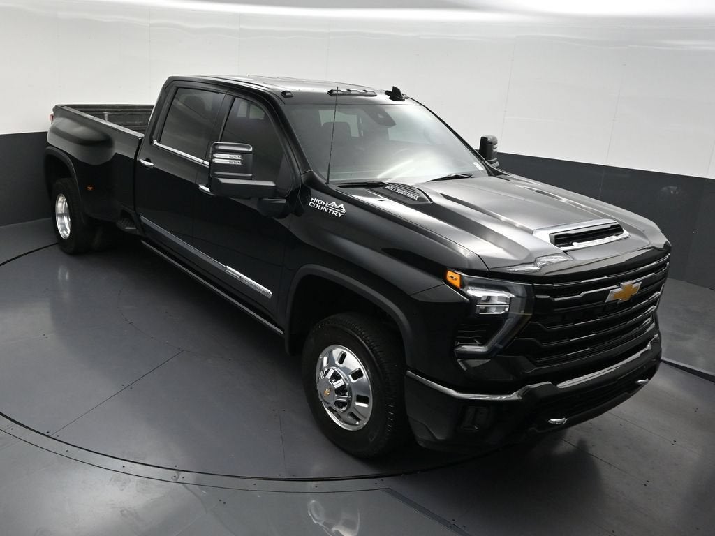 2026 Chevrolet Silverado 3500 HD High Country DRW