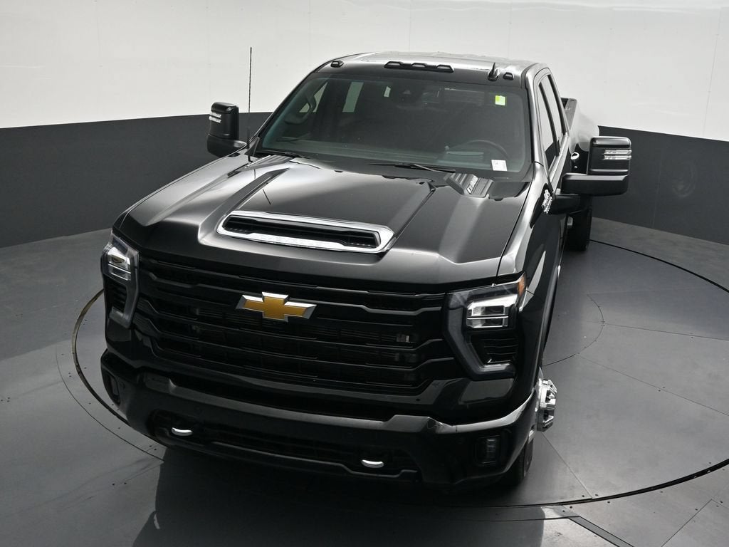 2026 Chevrolet Silverado 3500 HD High Country DRW