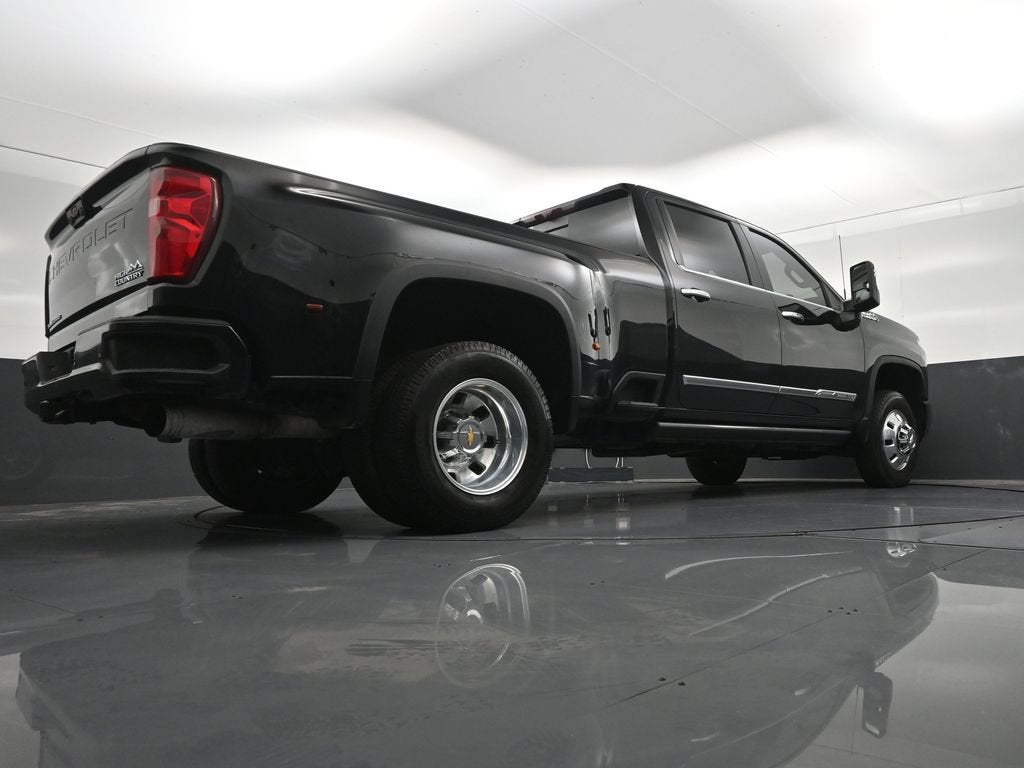 2026 Chevrolet Silverado 3500 HD High Country DRW