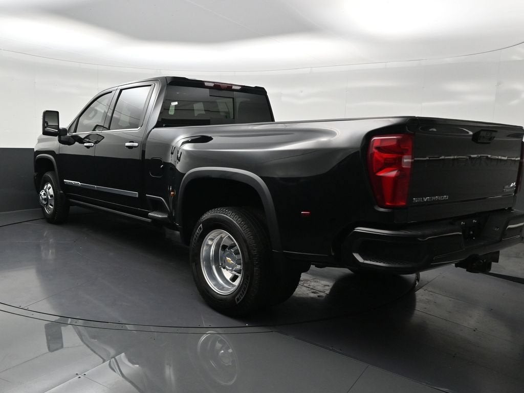 2026 Chevrolet Silverado 3500 HD High Country DRW