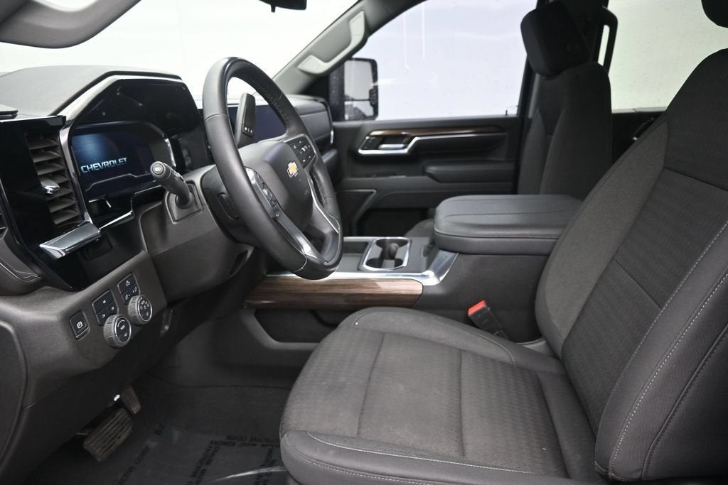 2024 Chevrolet Silverado 3500 HD LT DRW