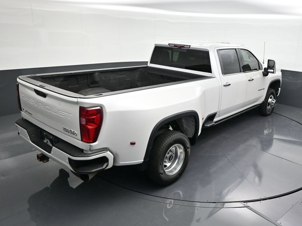 2022 Chevrolet Silverado 3500 HD High Country DRW