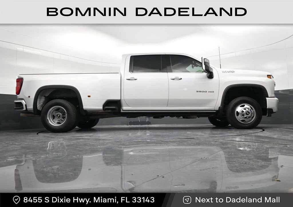 2022 Chevrolet Silverado 3500 HD High Country DRW