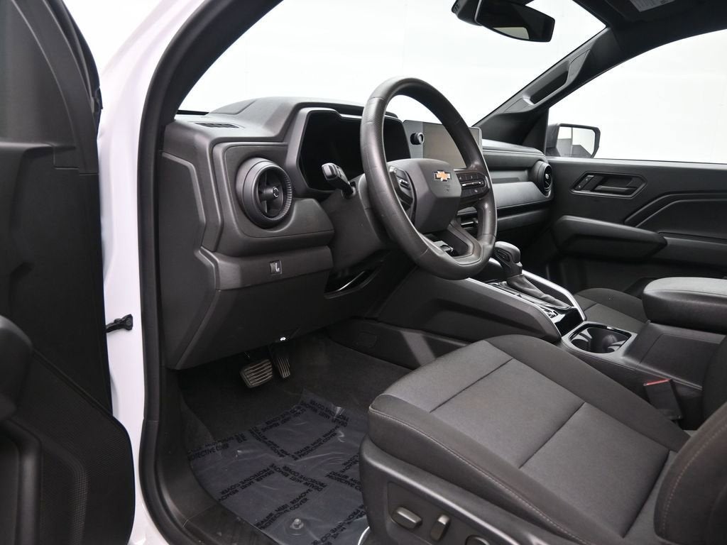 2024 Chevrolet Colorado WT