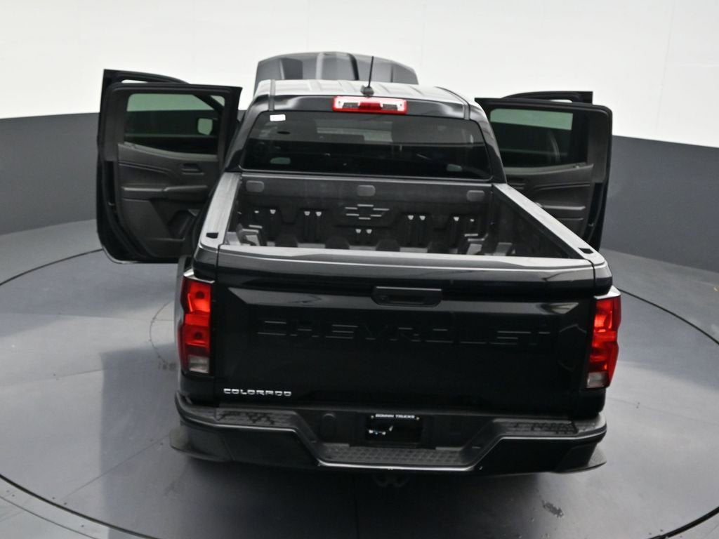2024 Chevrolet Colorado WT