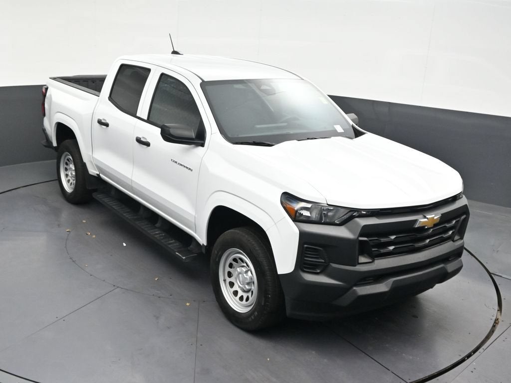 2024 Chevrolet Colorado WT