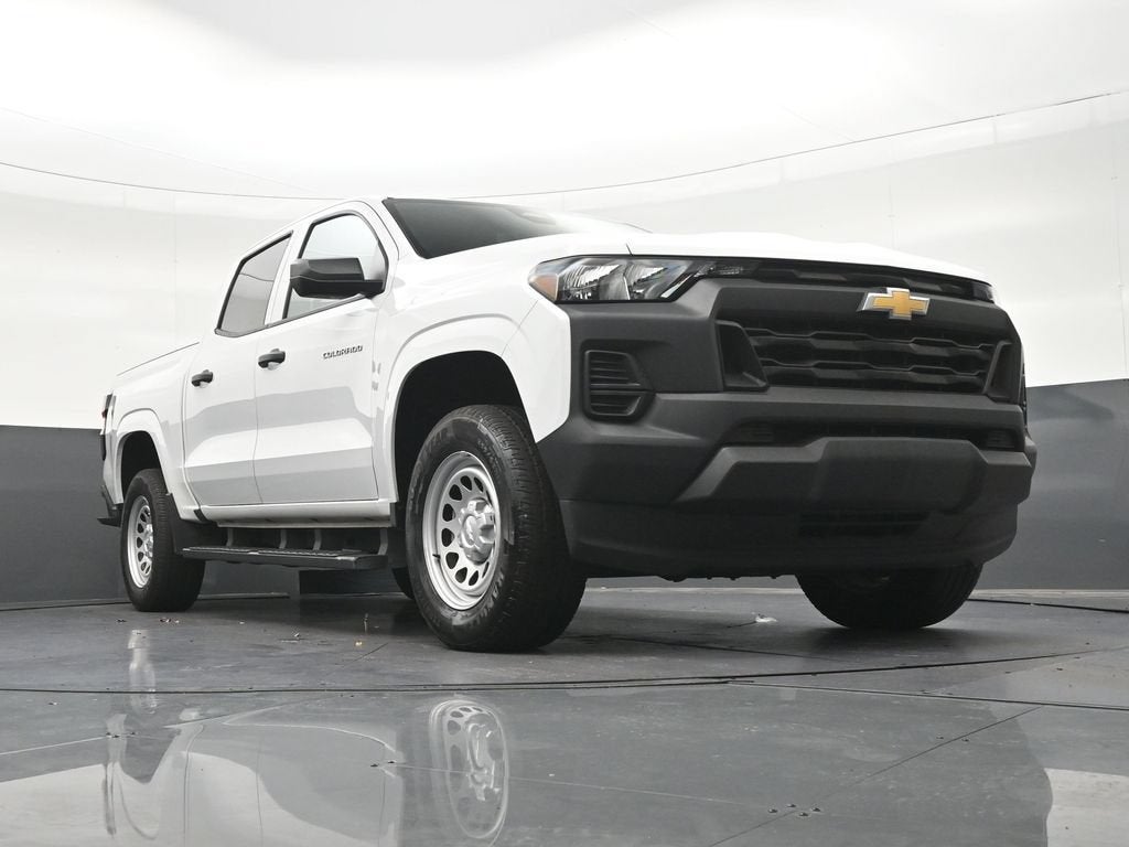 2024 Chevrolet Colorado WT