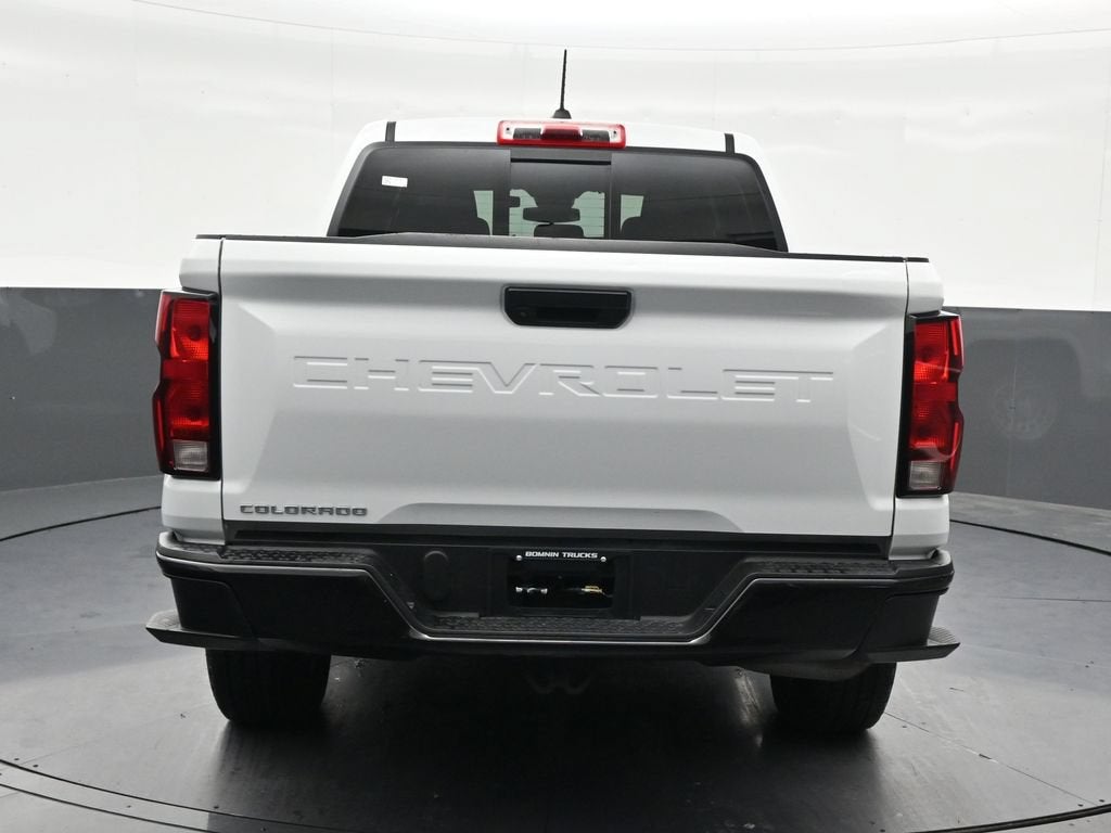 2024 Chevrolet Colorado WT
