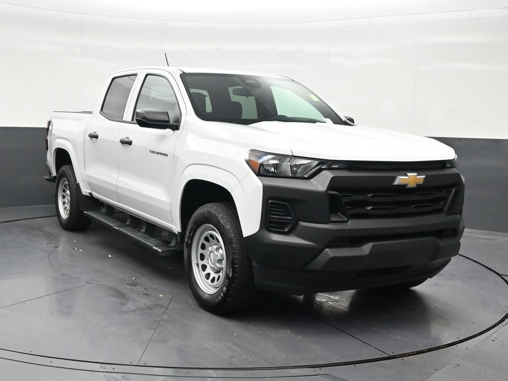 2024 Chevrolet Colorado WT