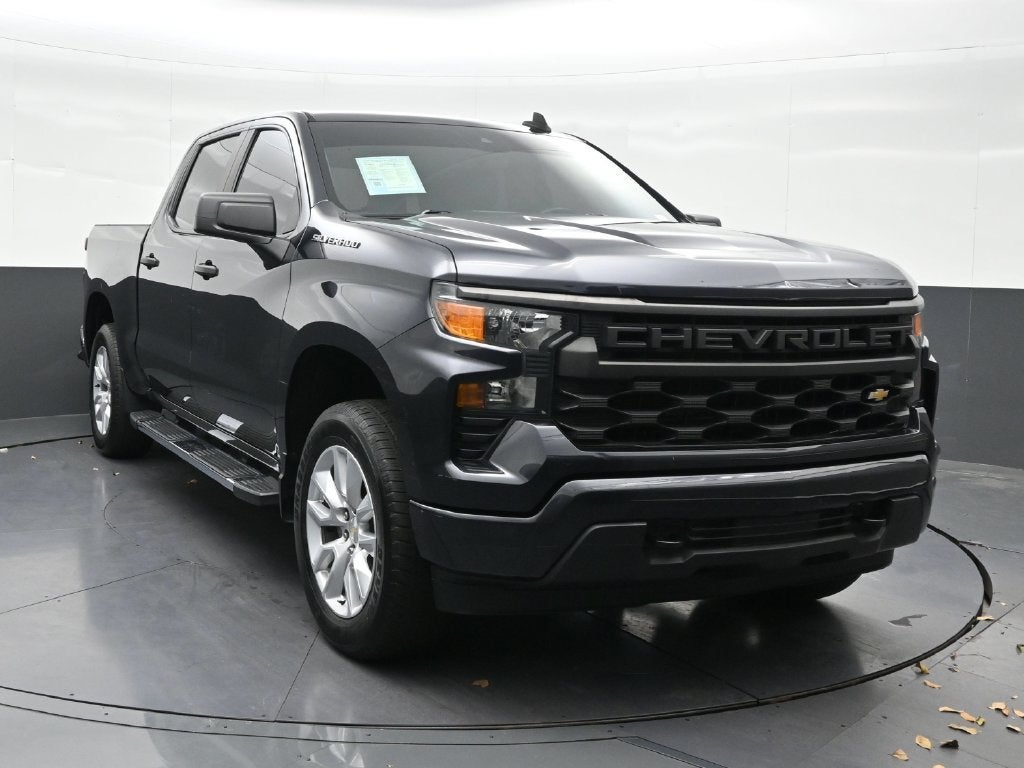 2022 Chevrolet Silverado 1500 Custom