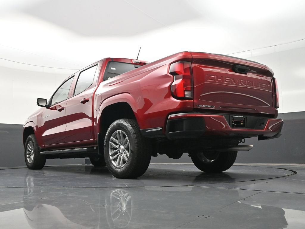 2025 Chevrolet Colorado WT/LT