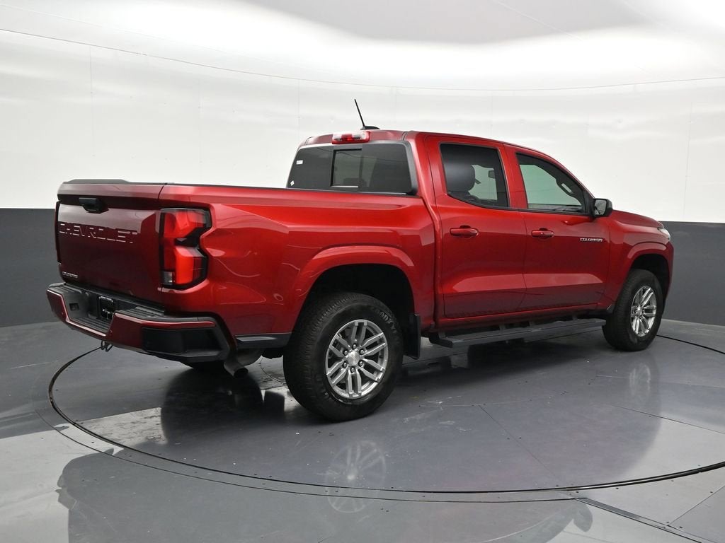 2025 Chevrolet Colorado WT/LT