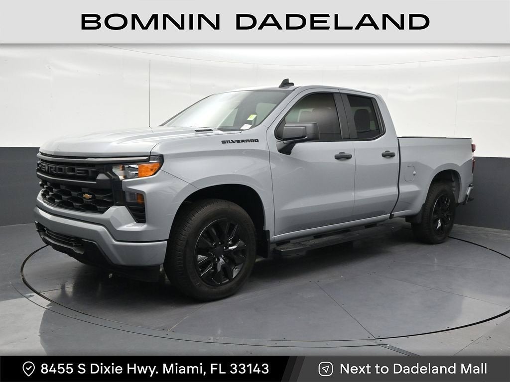 2025 Chevrolet Silverado 1500 Custom