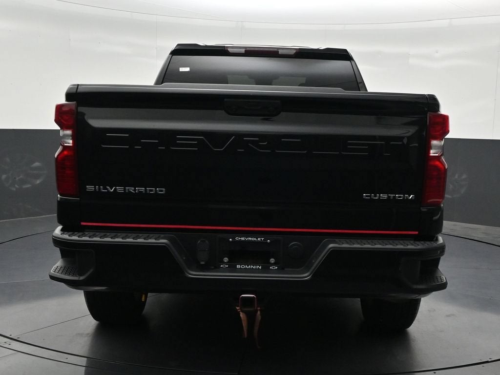 2023 Chevrolet Silverado 1500 Custom