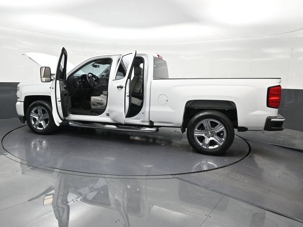 2016 Chevrolet Silverado 1500 Custom