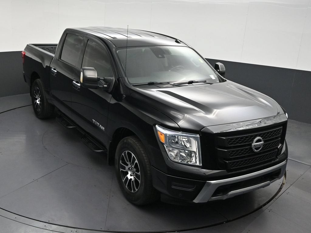 2021 Nissan Titan SV