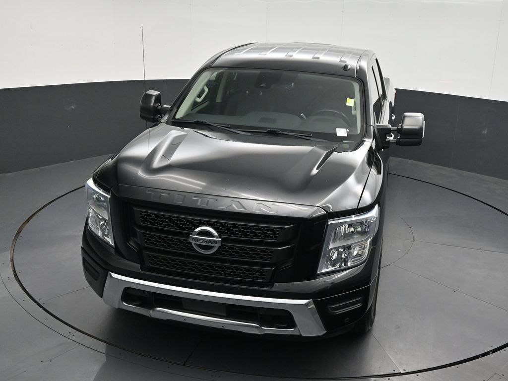 2021 Nissan Titan SV