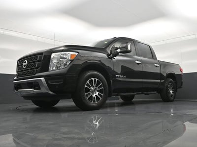2021 Nissan Titan SV