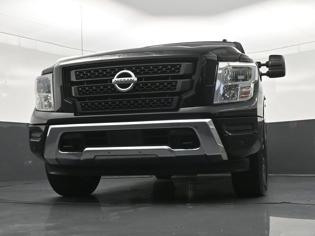2021 Nissan Titan SV