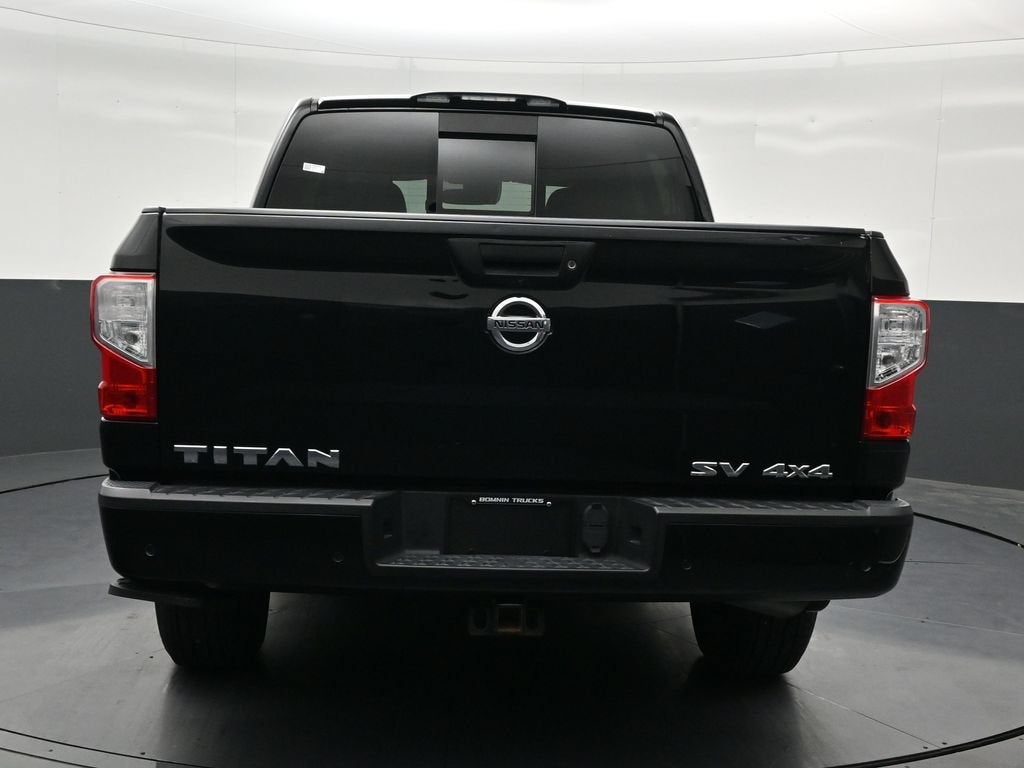 2021 Nissan Titan SV