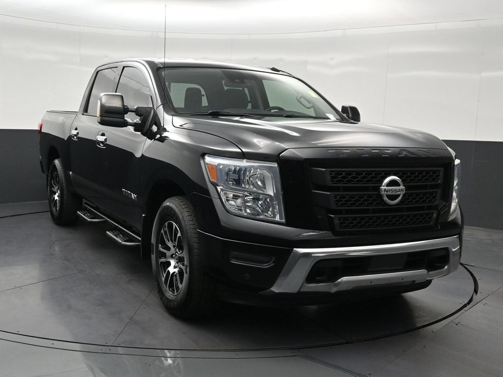 2021 Nissan Titan SV