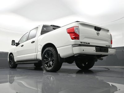 2023 Nissan Titan SV