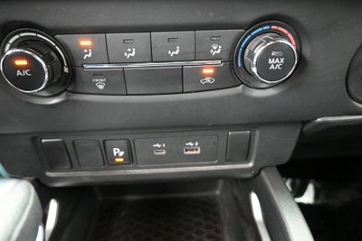 2023 Nissan Frontier Crew Cab SV 4x2