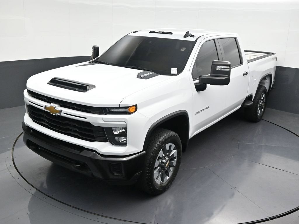 2024 Chevrolet Silverado 2500 HD Custom