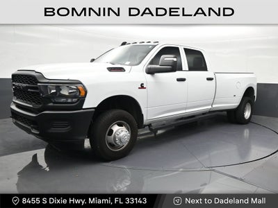 2024 RAM 3500 Tradesman Crew Cab 4x4 8' Box