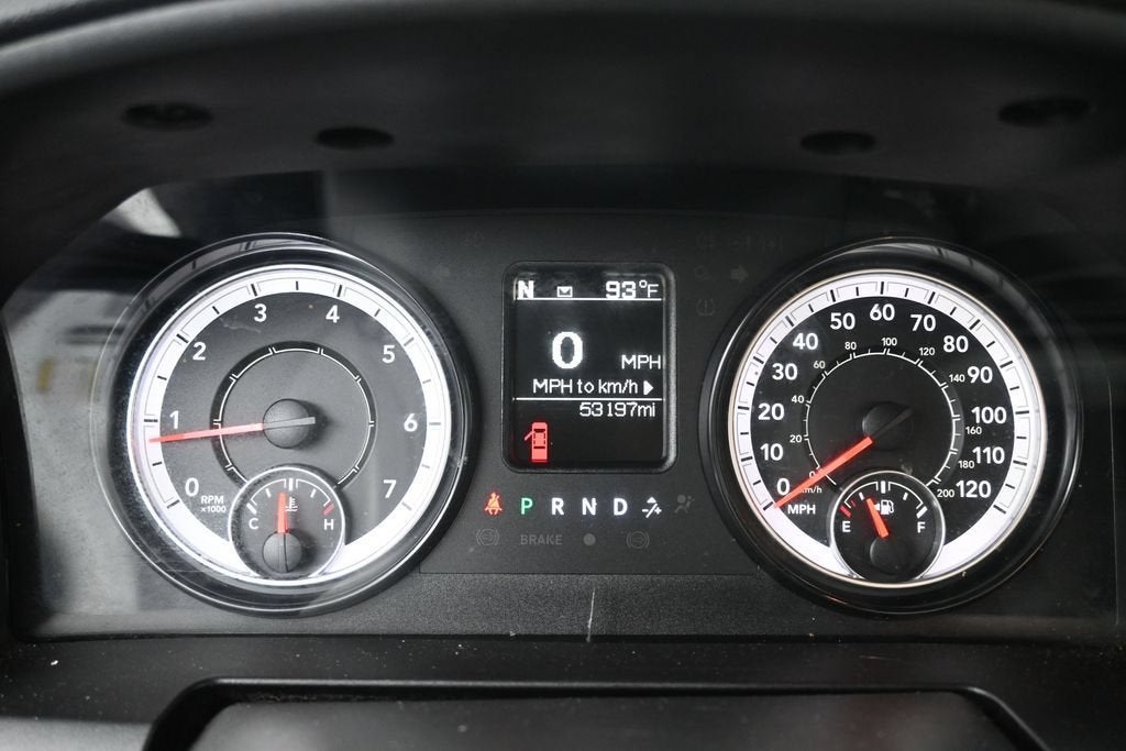 2022 RAM 1500 Classic Tradesman Regular Cab 4x2 8' Box