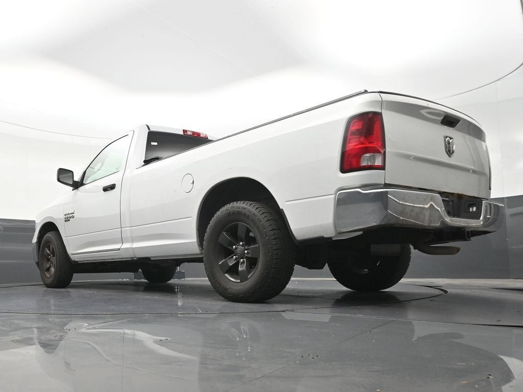 2022 RAM 1500 Classic Tradesman Regular Cab 4x2 8' Box