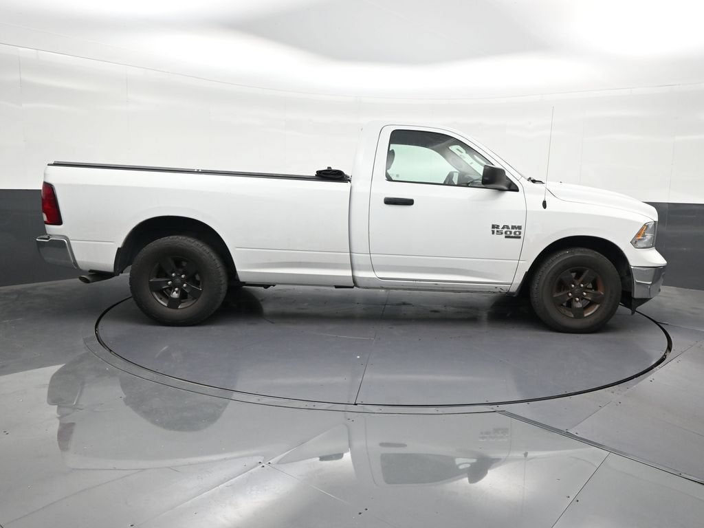 2022 RAM 1500 Classic Tradesman Regular Cab 4x2 8' Box