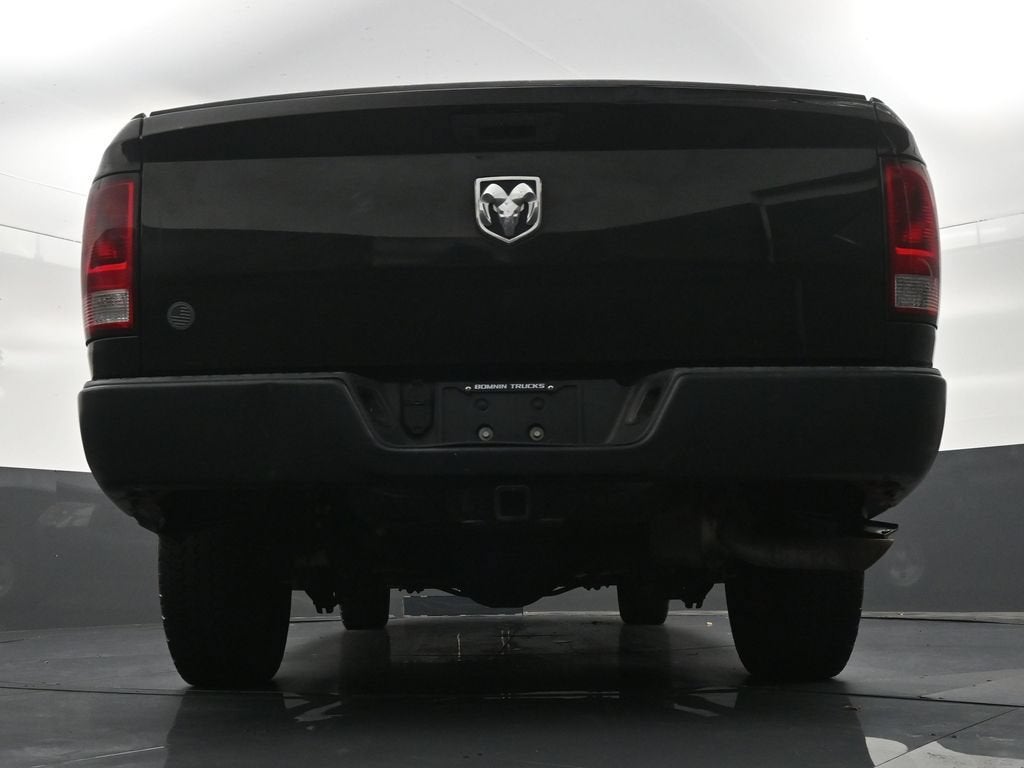 2021 RAM 1500 Classic Tradesman Crew Cab 4x2 5'7" Box