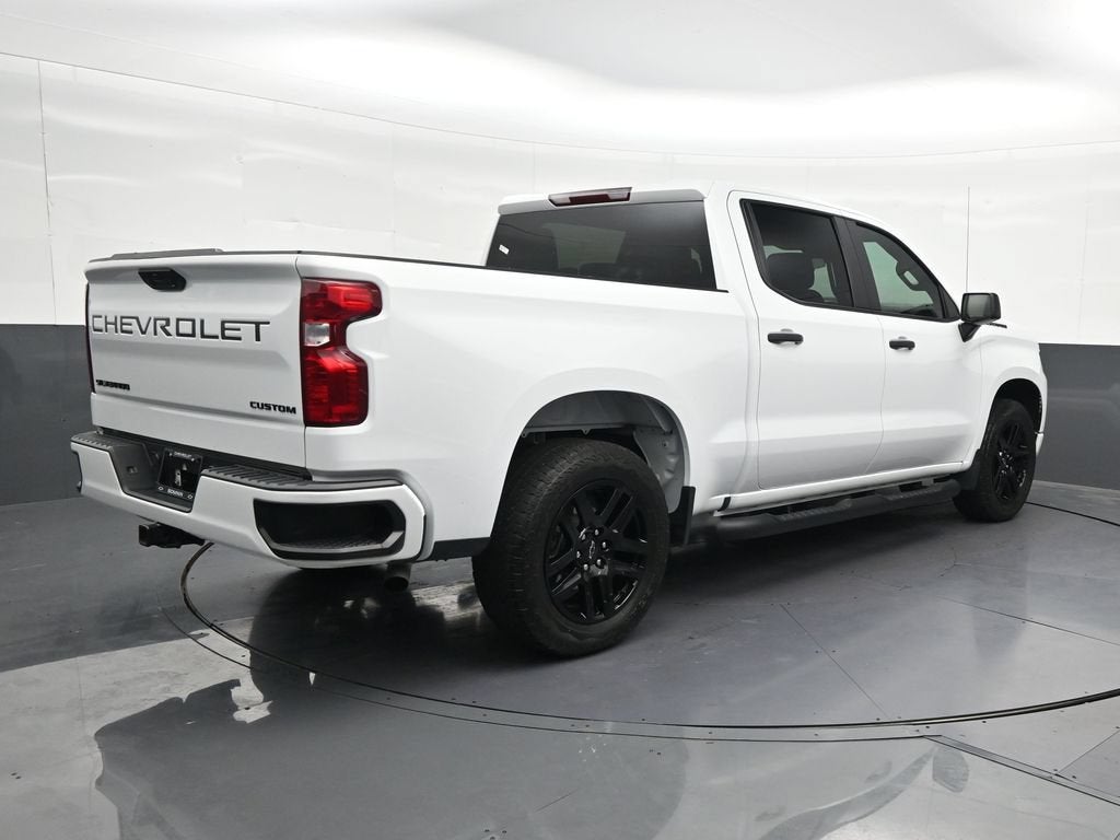 2025 Chevrolet Silverado 1500 Custom