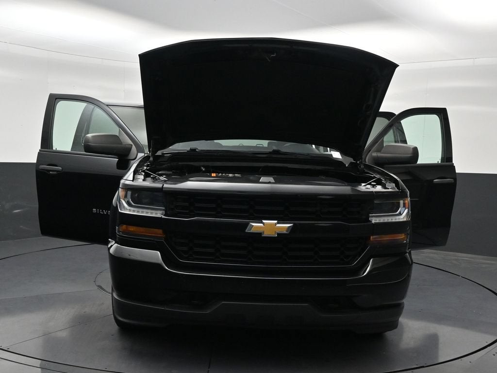 2018 Chevrolet Silverado 1500 Custom