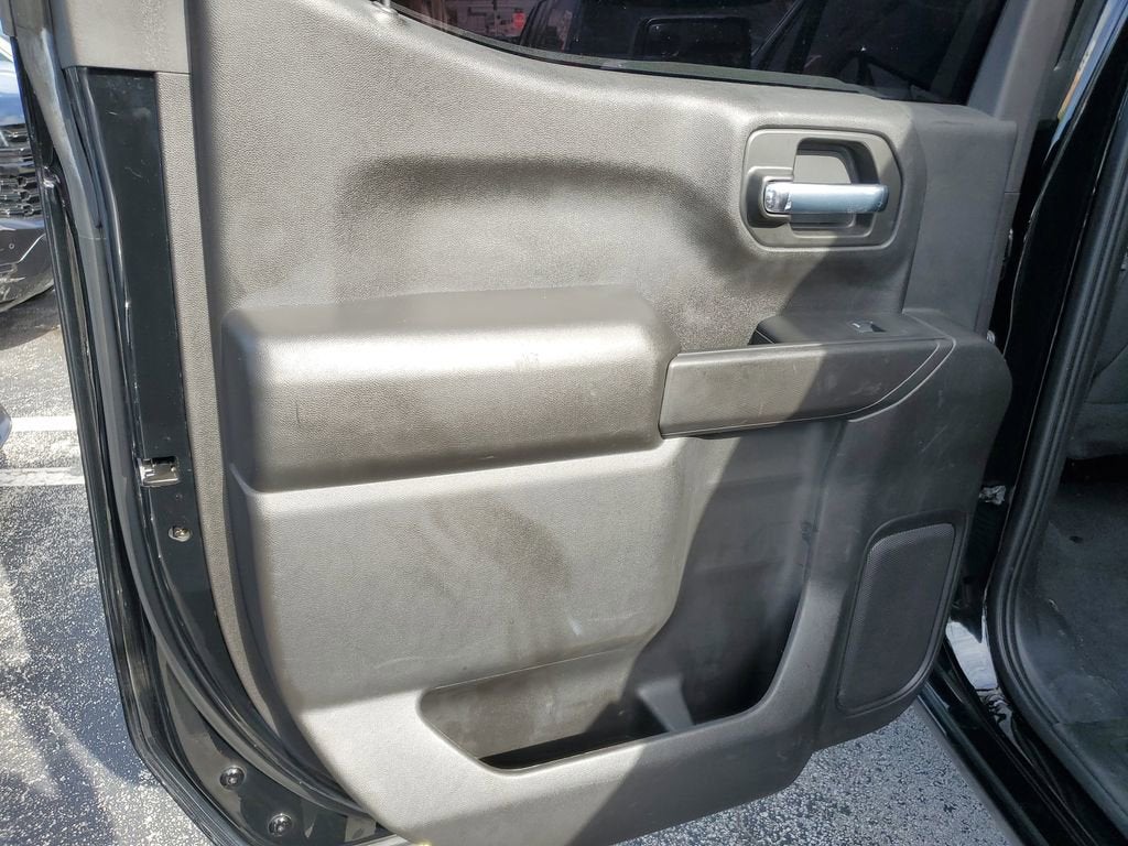 2022 Chevrolet Silverado 1500 Custom Trail Boss