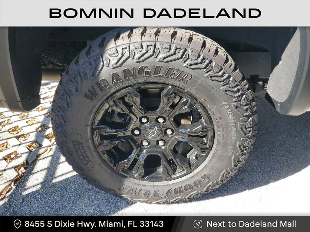 2025 Chevrolet Silverado 1500 ZR2