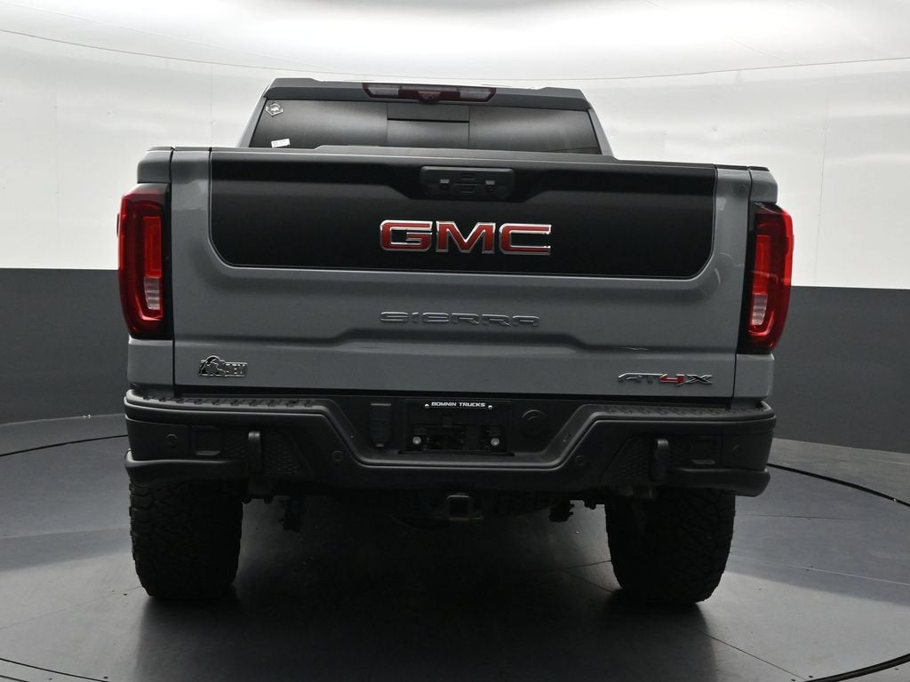 2024 GMC Sierra 1500 AT4X