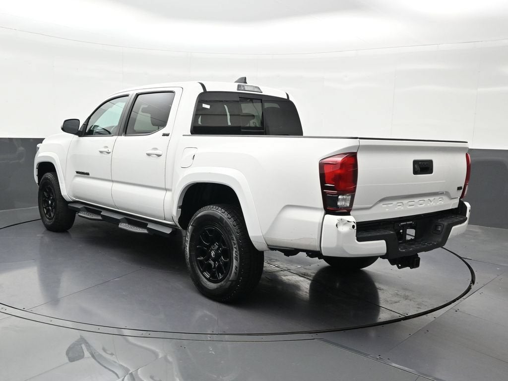 2022 Toyota Tacoma 2WD SR5